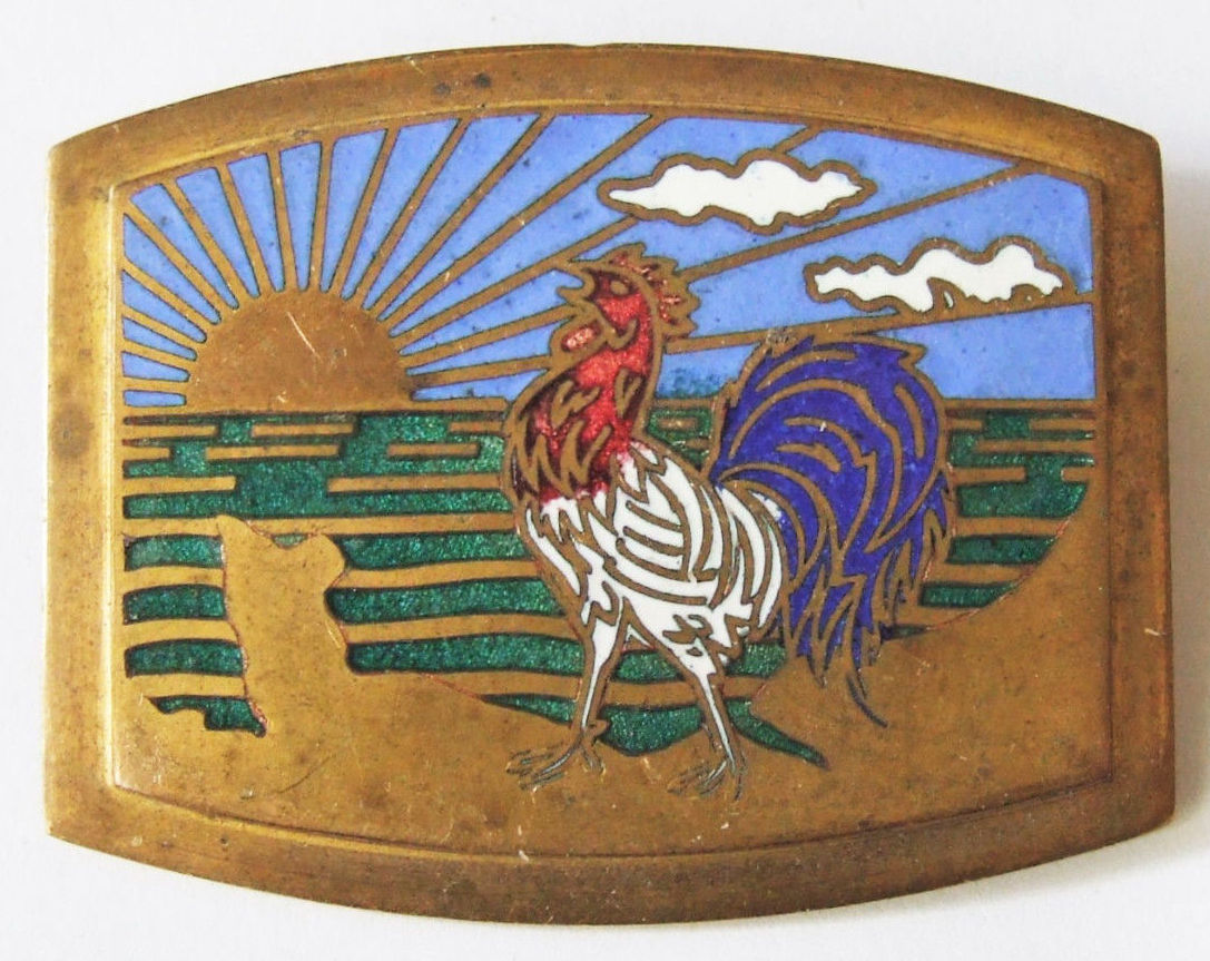 577_coq_tricolore_Cotentin_soleil_d-or_rayonnant_ciel_bleu_mer_verte_MB_Dep.jpg